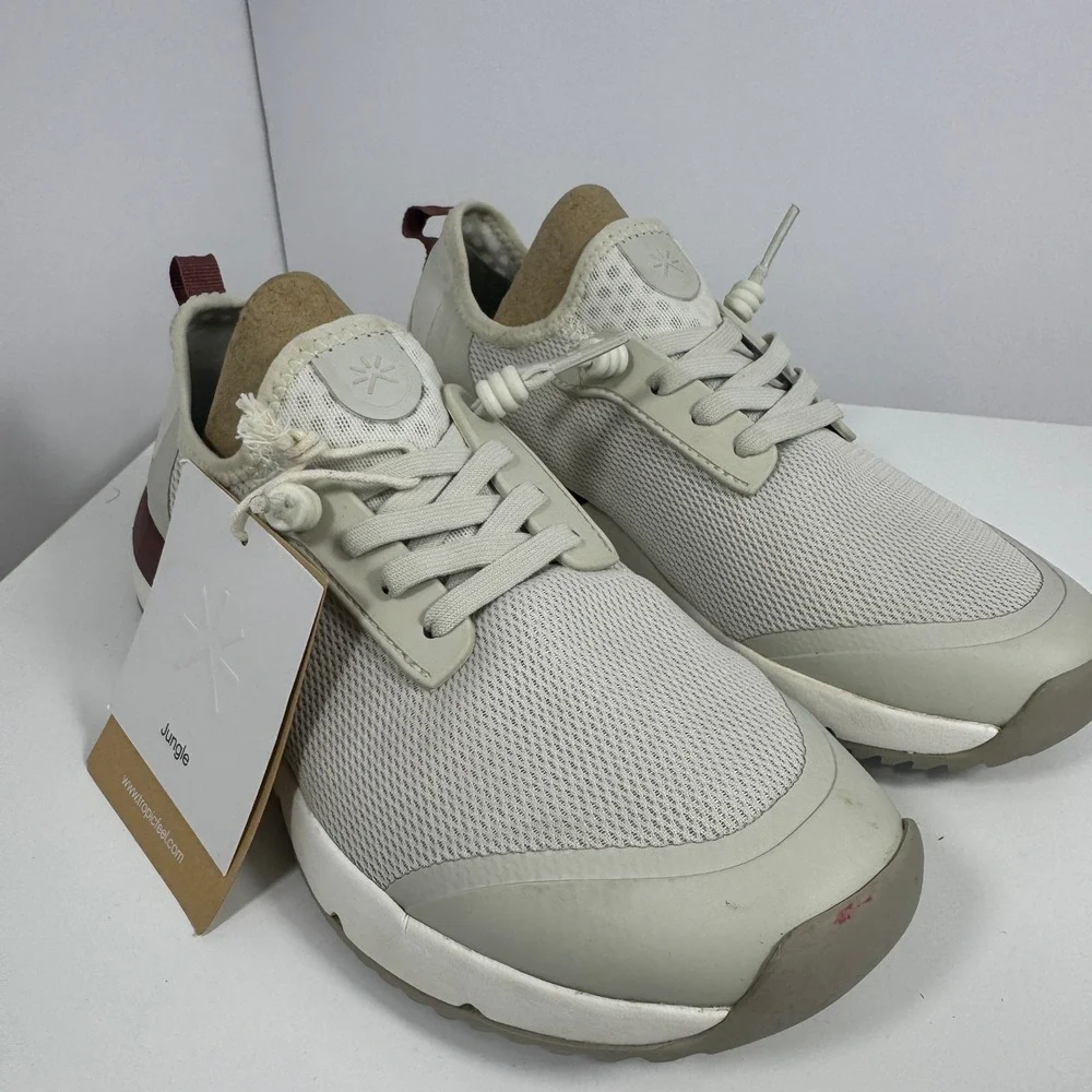 Tropicfeel Jungle Travel Sneakers Womens Size 6 Silver White Burgundy Water Shoe